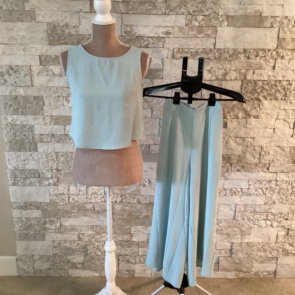 ROYLAMP Women's Summer 2 Piece Outfit (NWT